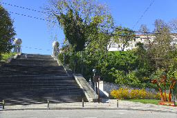 CM Coimbra lança concurso para construção de elevadores na encosta das Escadas Monumentais — coimbra.pt